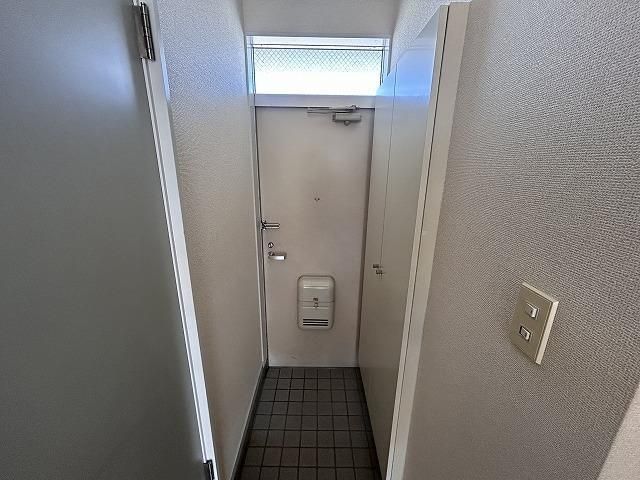 エスハイツ 玄関