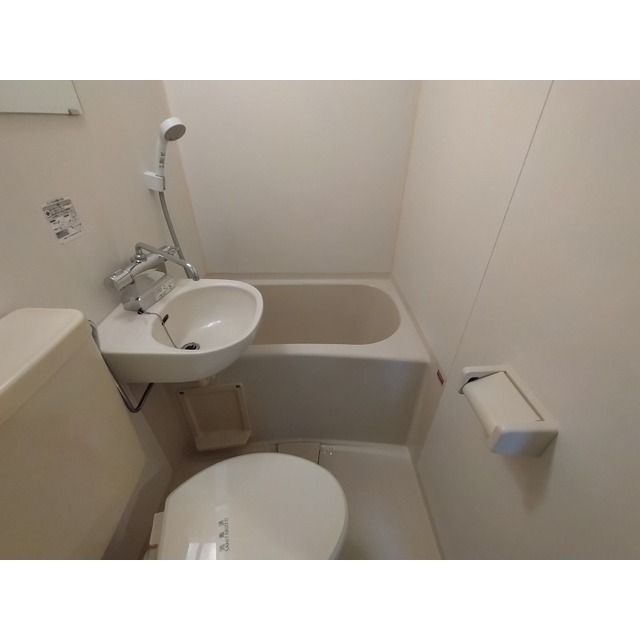 ロイヤルマンション松田 風呂画像
