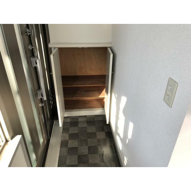 第２渡辺ビル 玄関