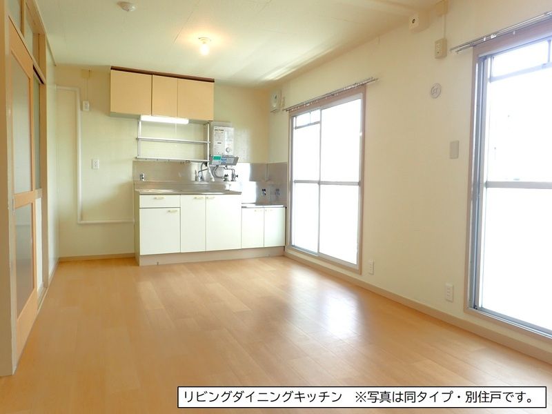 戸塚深谷　19号棟 リビング