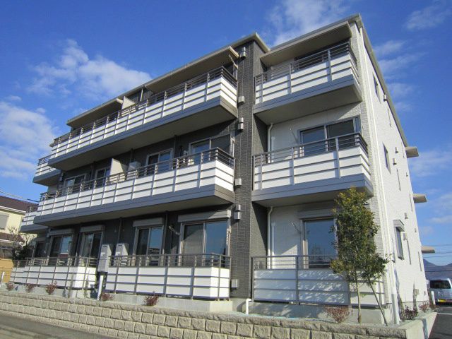グランクラージュⅡ 301号室 外観