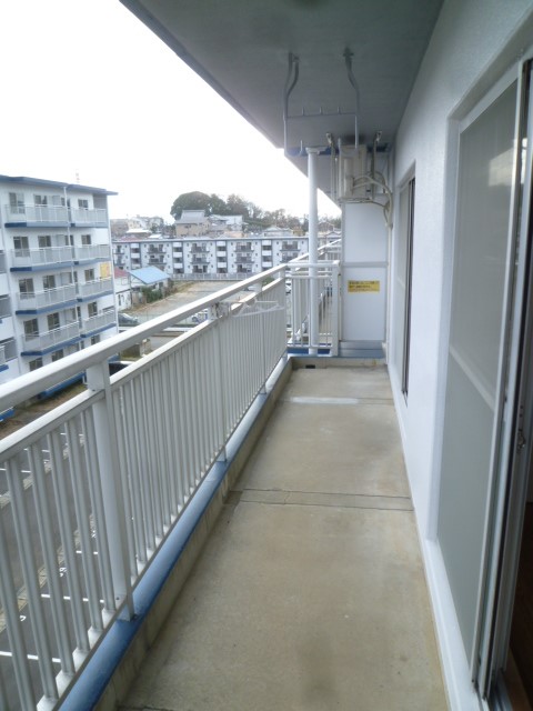 テレパレス伊勢原６号棟 ベランダ