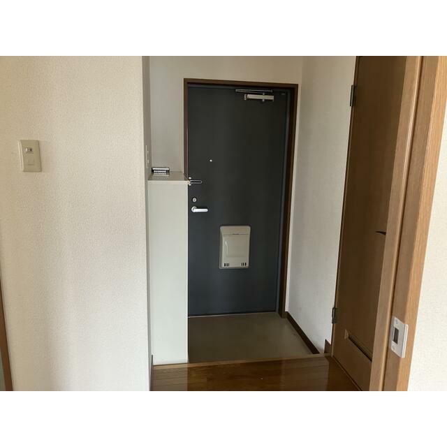 さがみビルド 玄関