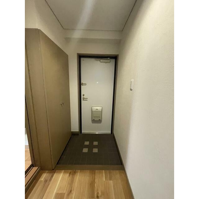 クイーンズタウンⅠ番館 玄関