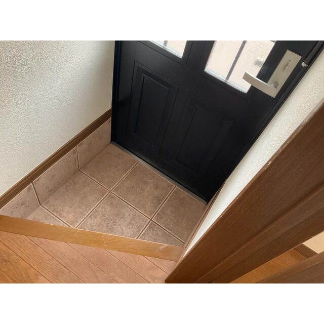 サクシードＴ 玄関
