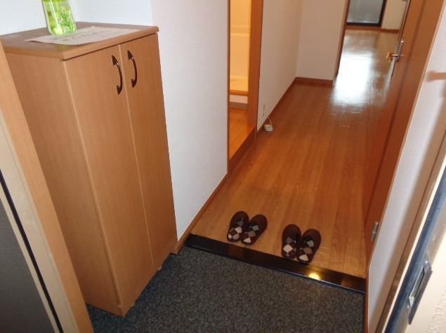パラシオン平塚 玄関