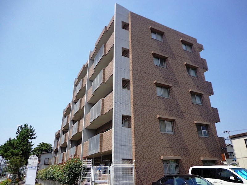 コンフォール湘南 201号室 外観