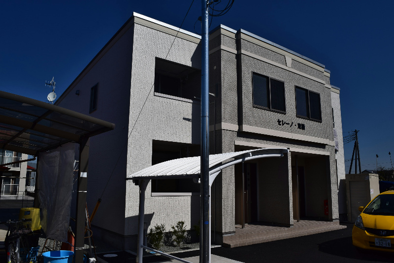 セレーノ・東栖 外観