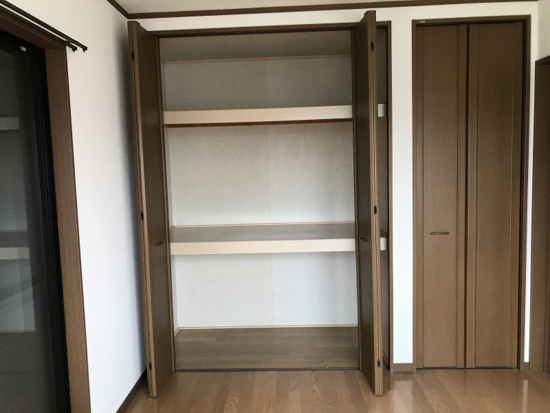 テラスサンデン    収納
