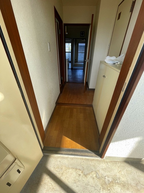 大川マンション 玄関