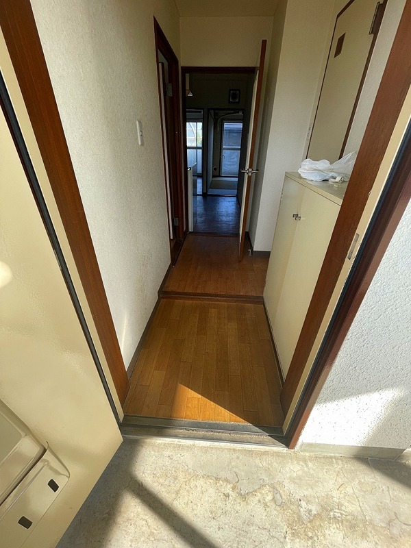 大川マンション 玄関