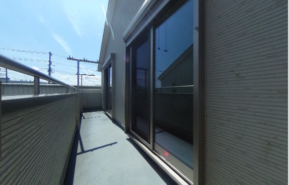 クレイドルガーデン平塚市西真土第３　２号棟 ベランダ