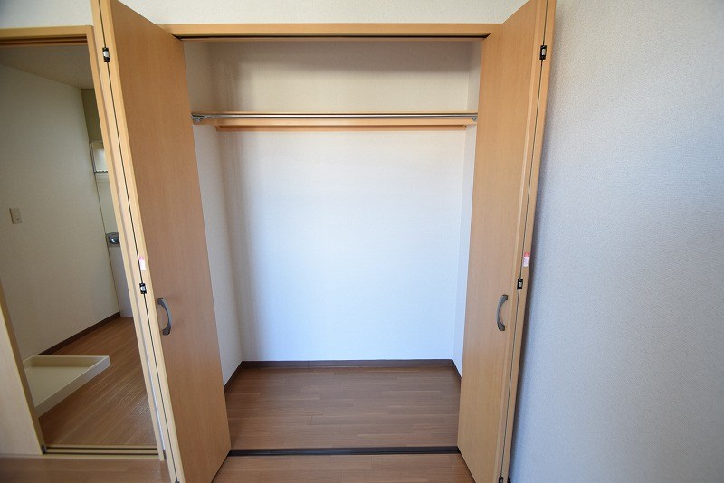 シティーコーポ中山 収納
