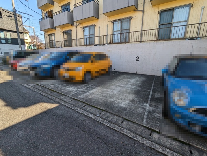 シティーコーポ中山 駐車場