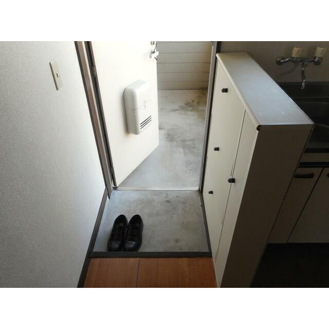 コーポシミズ 玄関