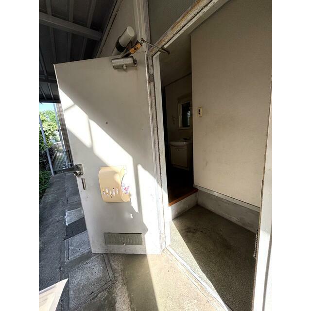 皇谷台ハイム 玄関