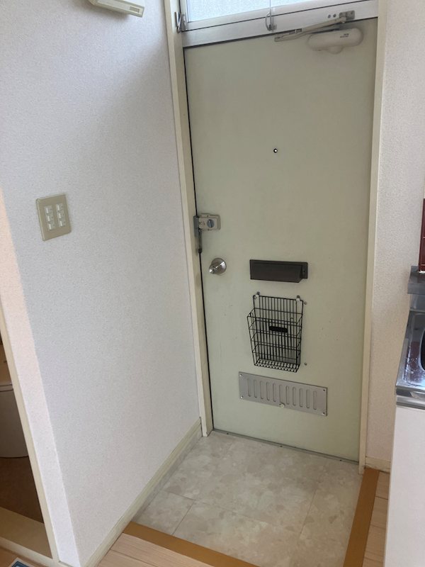 シャレー原宿B棟 玄関