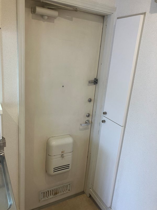 トレド原宿A棟 玄関