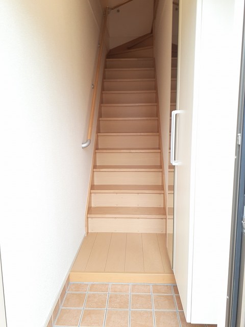 ポラリス 玄関