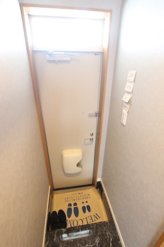 ストラーダ湘南 玄関
