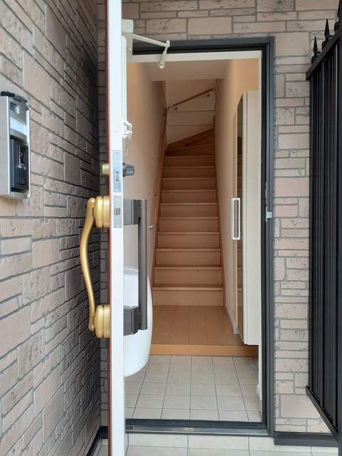アンプリムヴェール 玄関