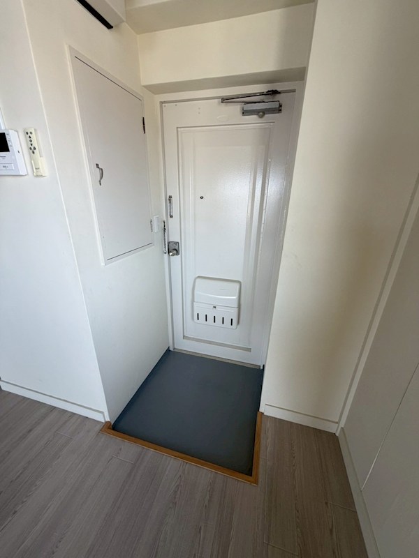 的場マンション 玄関