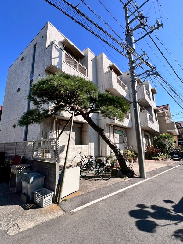 ウエストサイド松が岡 102号室 外観