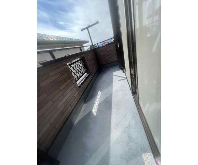 下荻野戸建 ベランダ