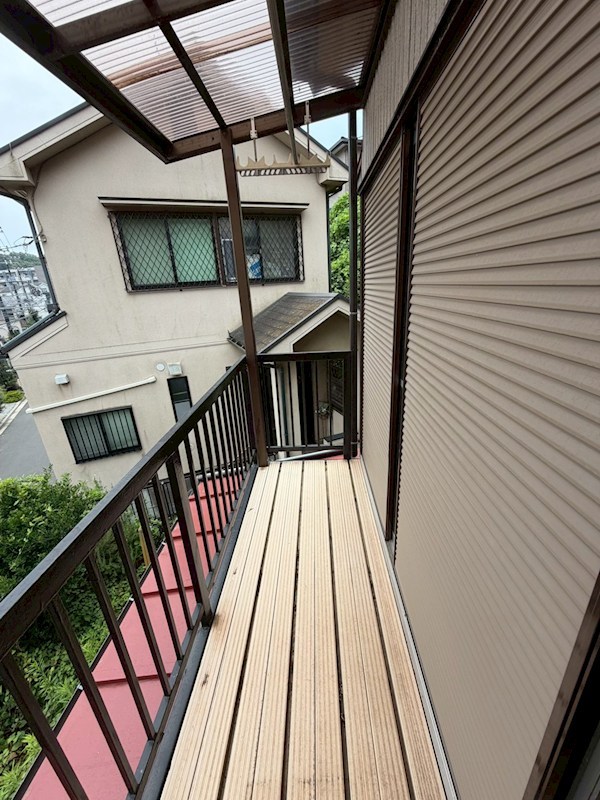 横浜元町ガーデン一戸建貸家 ベランダ