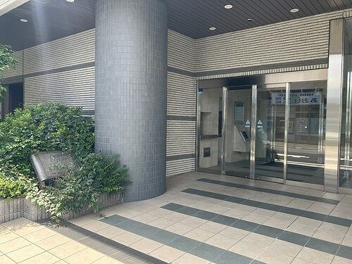 ライオンズシティ湘南台 エントランス