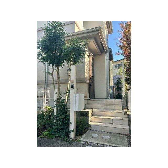 本鵠沼戸建 エントランス