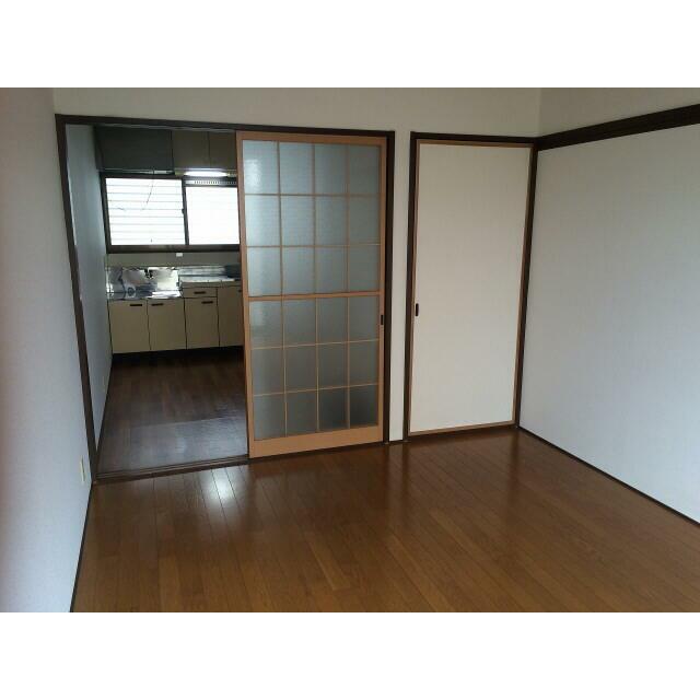 つるやハイツ リビング