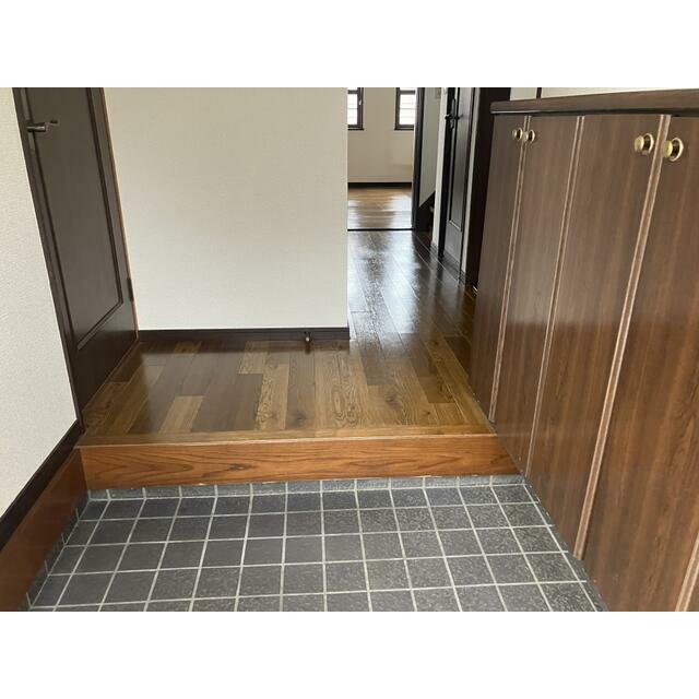 曽屋戸建 玄関