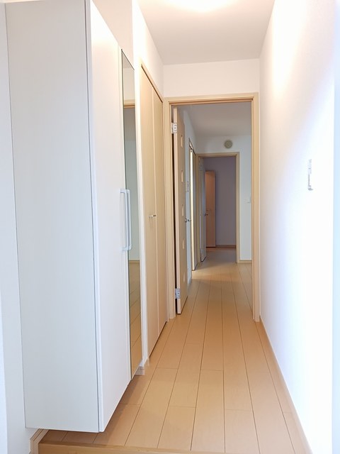 プリムローズ代官 玄関