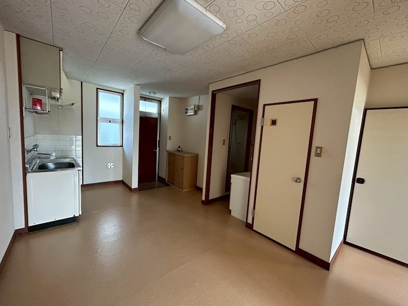 神奈川県藤沢市鵠沼海岸２丁目 リビング