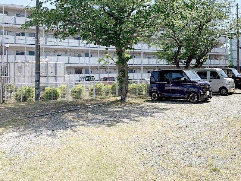 ビレッジハウス二宮1号棟 駐車場