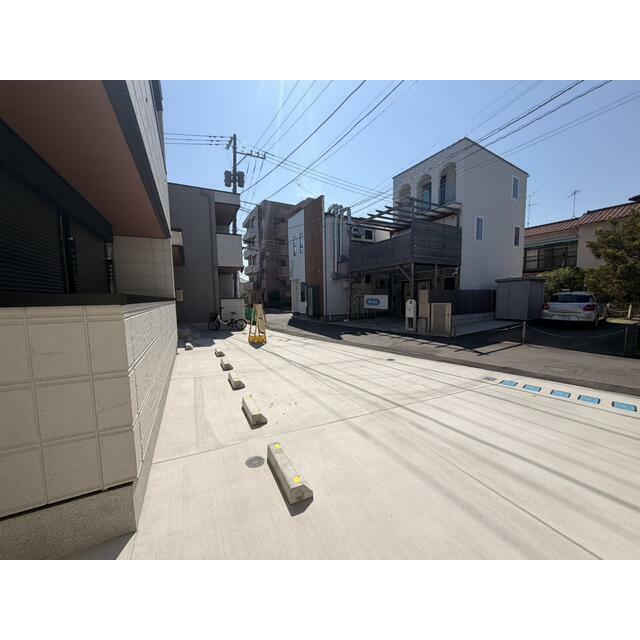 シンビオス逗子 駐車場