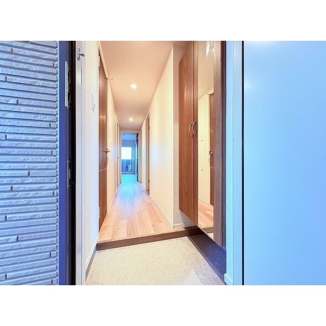 神奈川県藤沢市湘南台６丁目 玄関