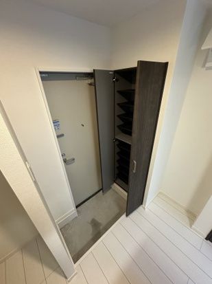 ベイルームスタイル湘南善行 玄関