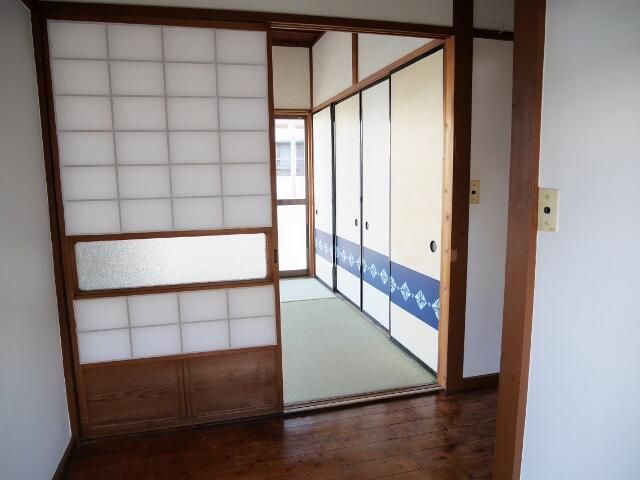 寿町貸家 玄関