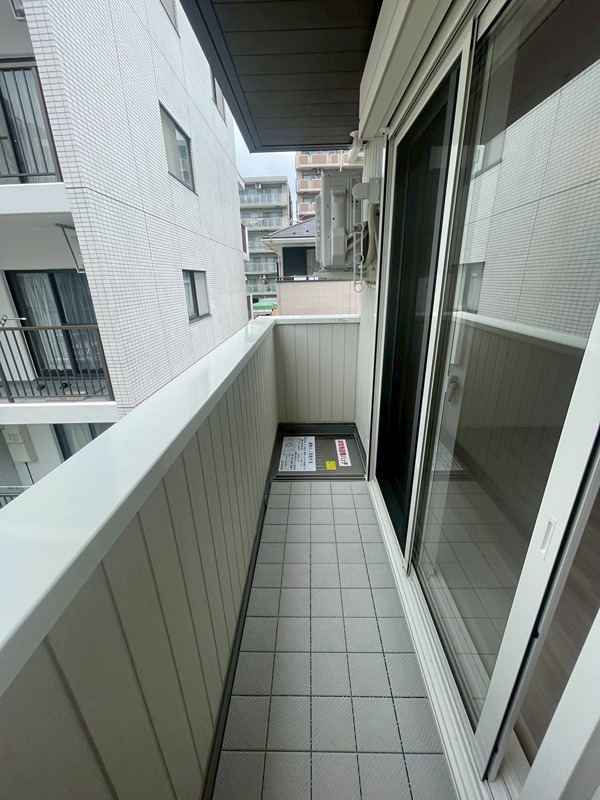エスペリア栄町 ベランダ