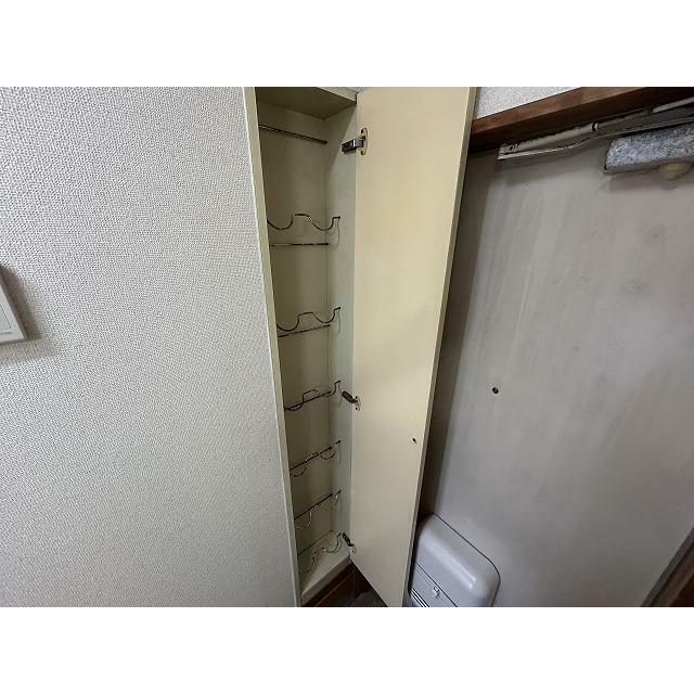 ロイヤルヒルズ曽根 収納