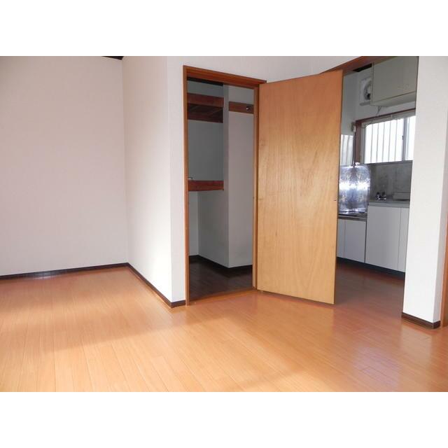 ＭＫコーポ リビング
