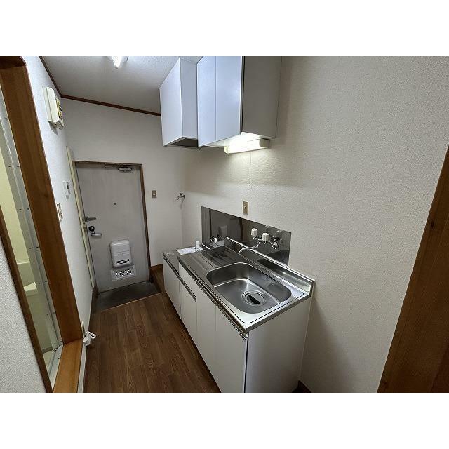ロイヤルヒルズ曽根 キッチン