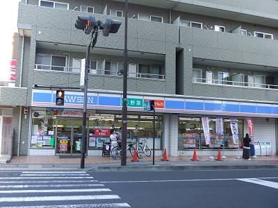アザーレ・クオン本厚木 コンビニ