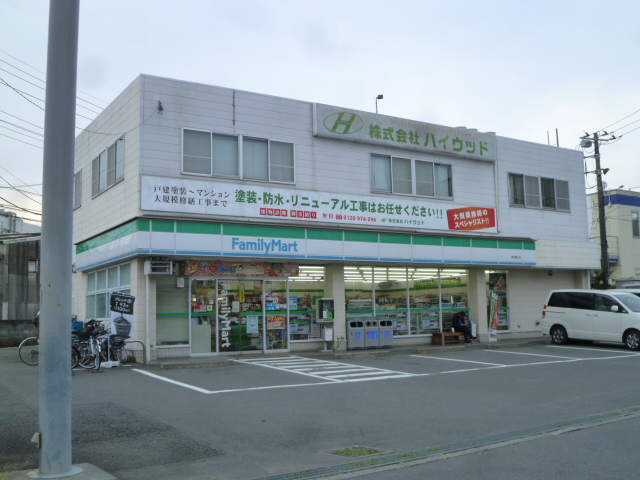 ポスト＆ビーム木の家Ｂ コンビニ