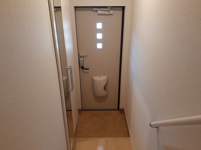 ヴァルミー 玄関