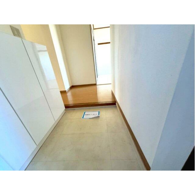 神奈川県厚木市岡田５丁目 玄関