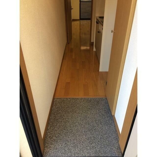 アンプルール　クラージュ　逗子Ａ 玄関