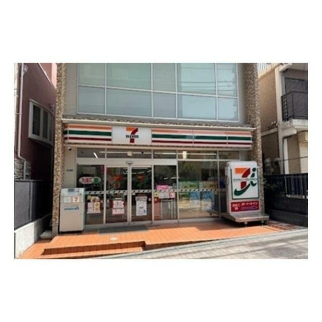 グランデュールⅢ江ノ島 コンビニ